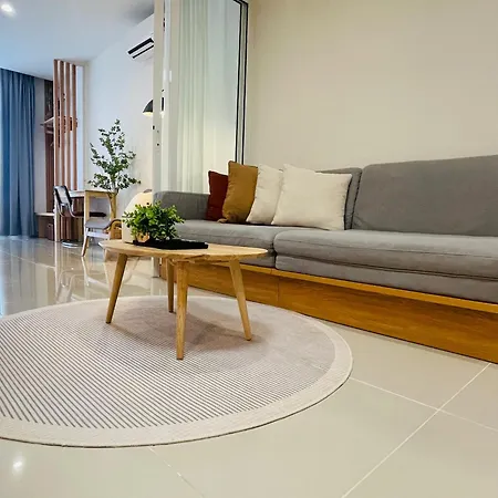 Cozy Ocean View Apt In Kk City Center Kota Kinabalu Exterior photo